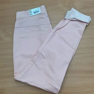 HUE Light Pink Leggings/Jeggings NWT